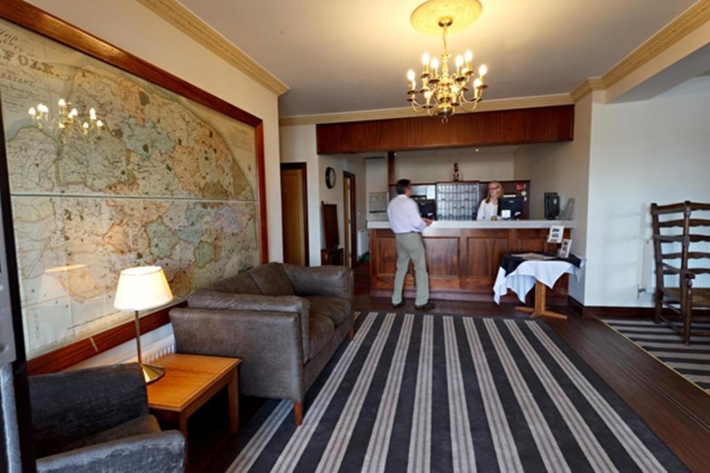 Links Country Park Hotel ウェスト・ラントン エクステリア 写真