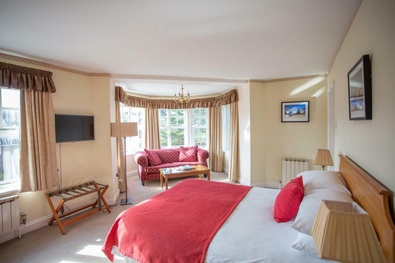 Links Country Park Hotel ウェスト・ラントン エクステリア 写真